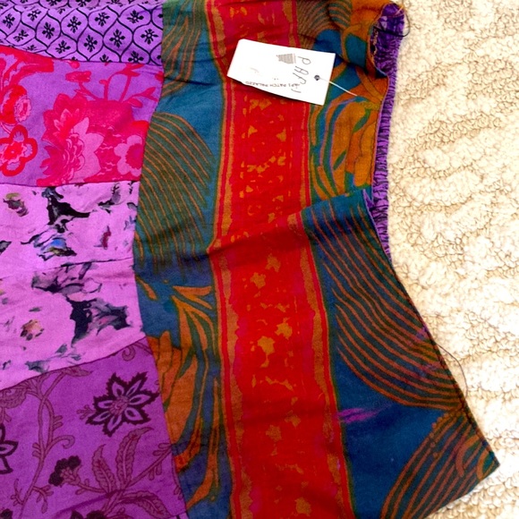 NWT 💯 % cotton beautiful vibrant print Palazzo pants. Pull up style - Picture 4 of 6